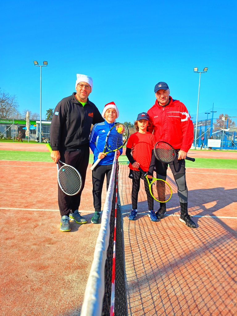 Tennislife Club Christmas Family Doubles