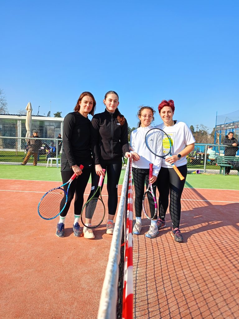 Tennislife Club Christmas Family Doubles